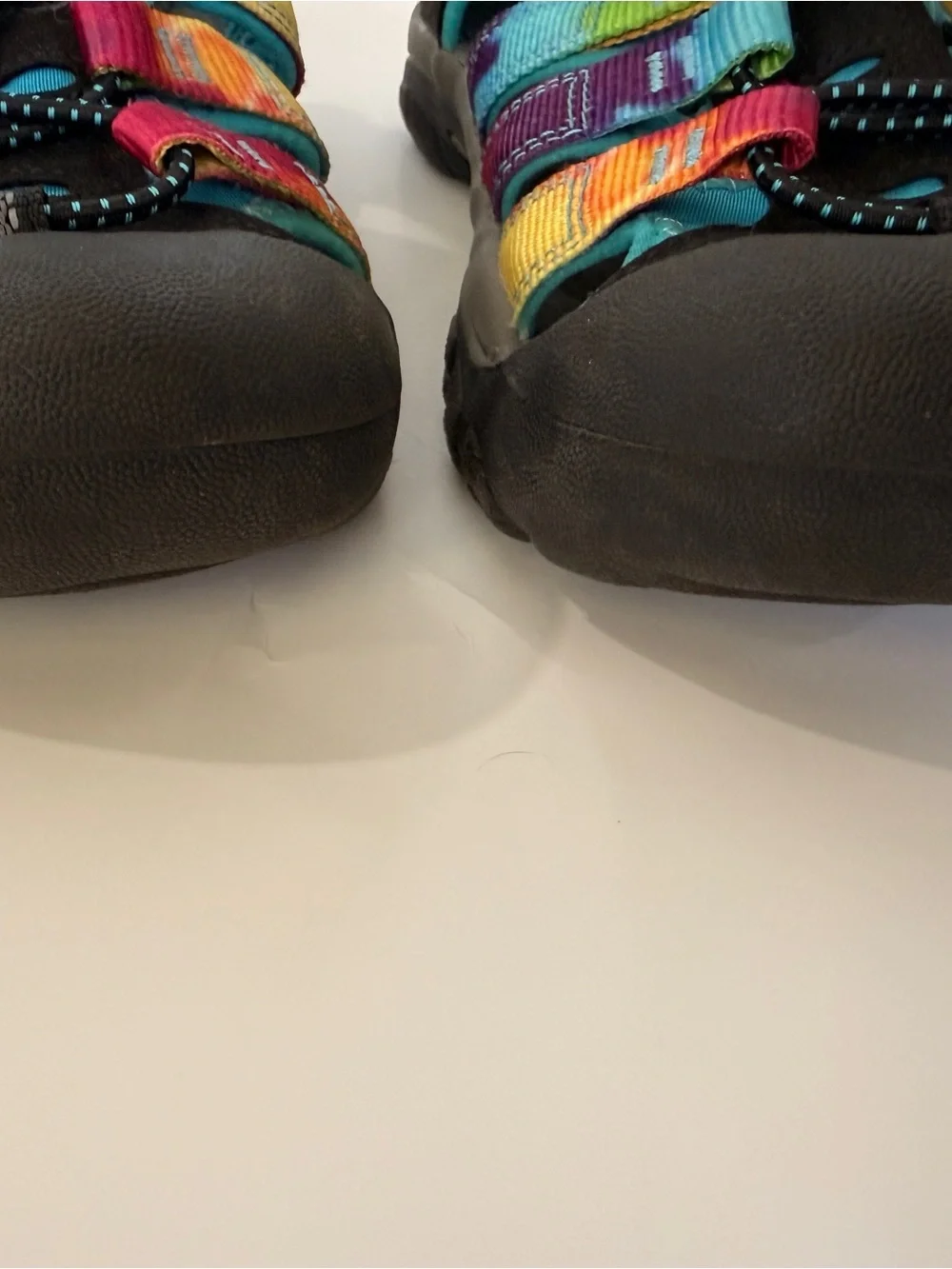 Keen Kids Multicolor Outdoor Sandals - Rainbow tie dye Straps